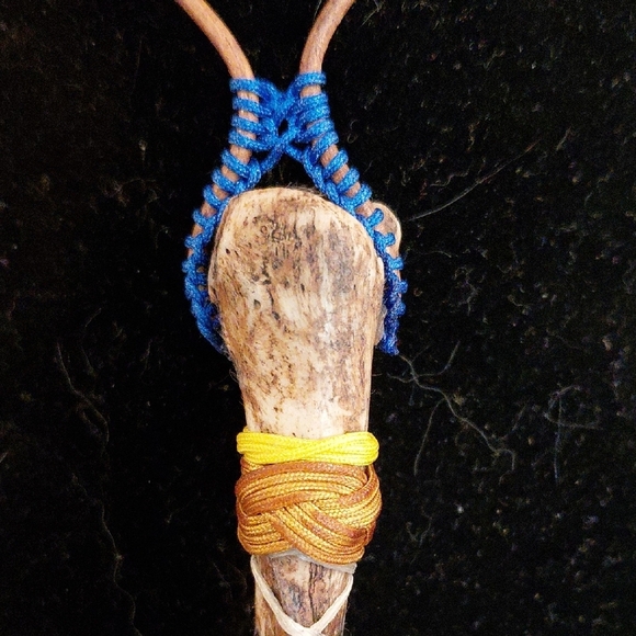 Bone Necklace With Knots - Picture 4 of 8